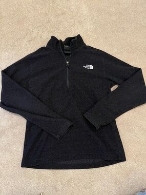 North Face Quarter Zip Pullover Top